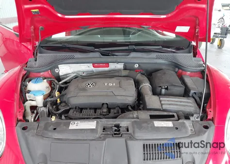 2017 Volkswagen Beetle #Pinkbeetle/1.8T Classic/1.8T S/1.8T Se/1.8T Sel z USA, uszkodzony, nr VIN 3VW517AT0HM805216